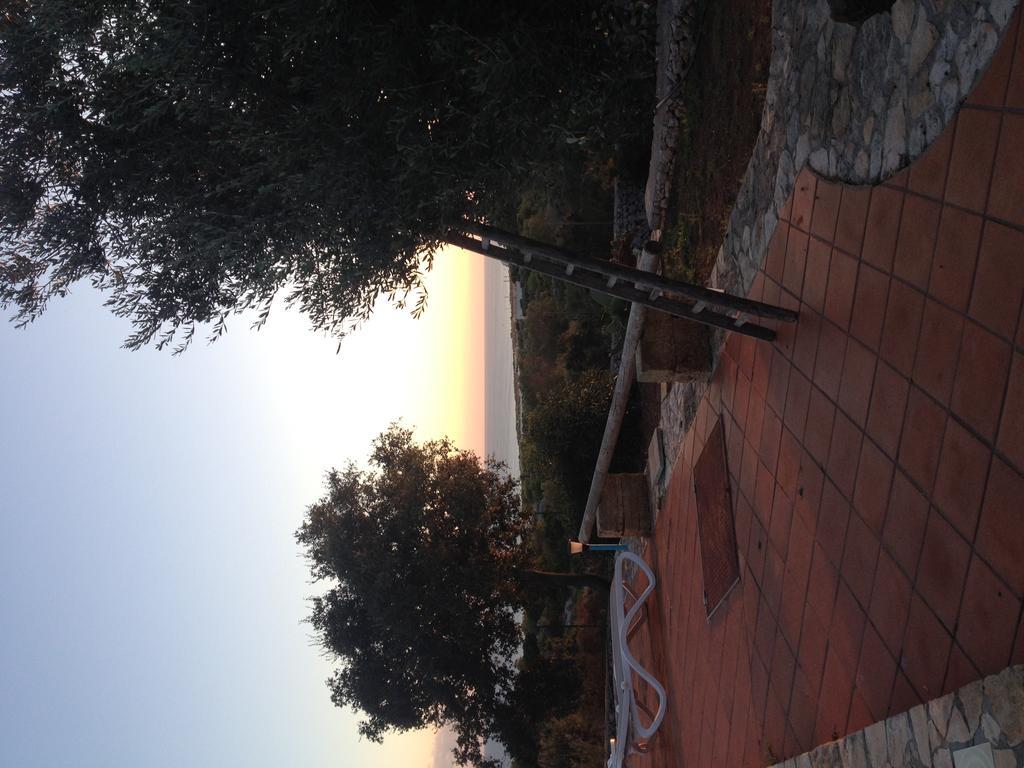 Contrada Borgin Bed & Breakfast Marina Di Pescoluse Exterior photo