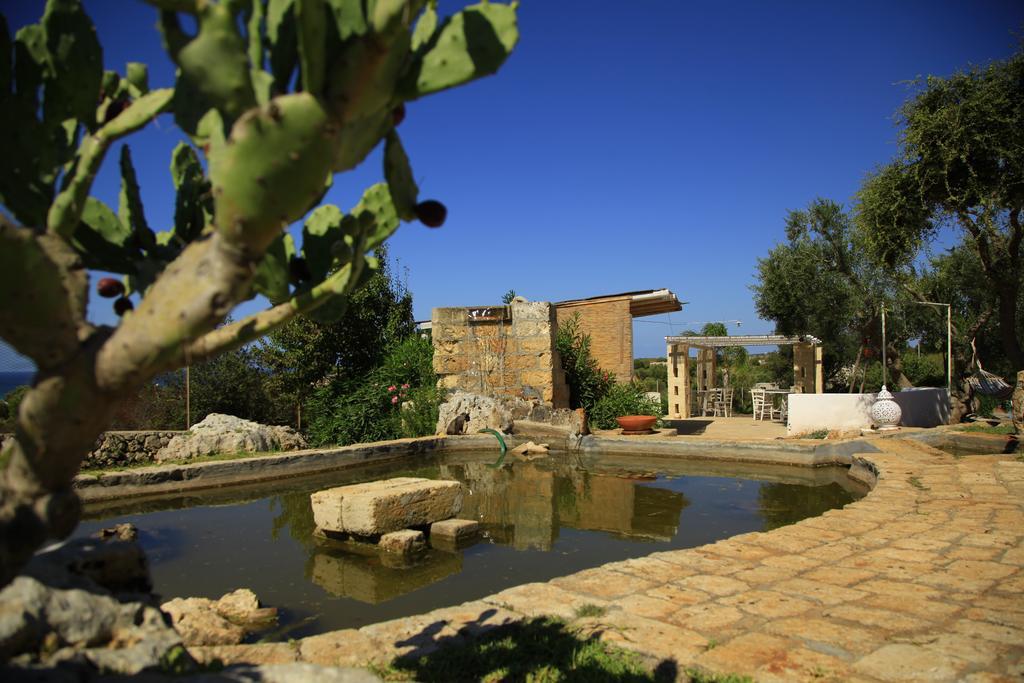 Contrada Borgin Bed & Breakfast Marina Di Pescoluse Exterior photo
